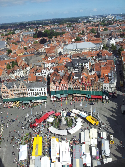 Torvet i Brugge set fra Klokketornet